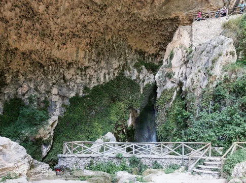 Se acabó el secreto mejor guardado de Jaén. Acaban de encontrar la 'Catedral del Agua' y tienes una oportunidad única de verla antes de que la destrocen los turistas Se acabó el secreto mejor guardado de Jaén. Acaban de encontrar la 'Catedral del Agua' y tienes una oportunidad única de verla antes de que la destrocen los turistas