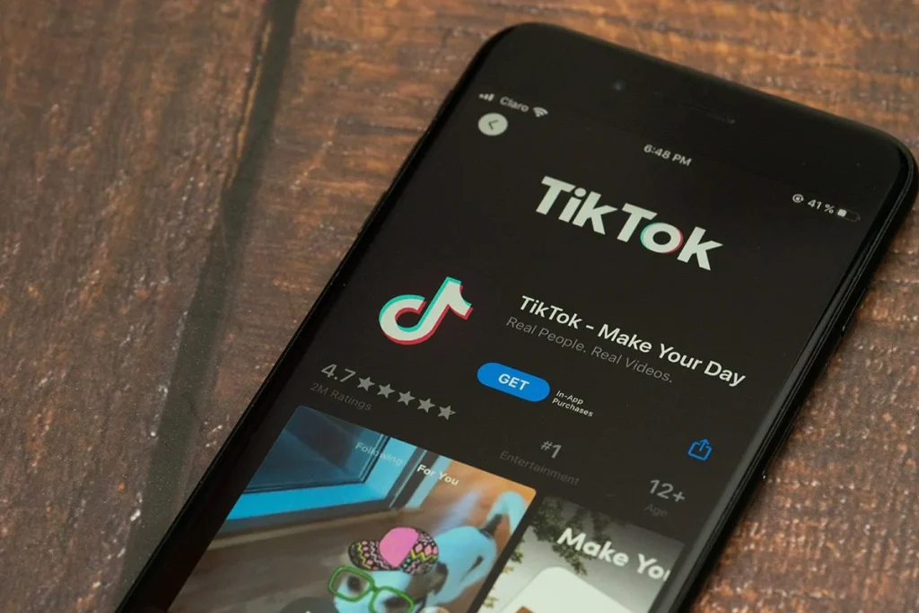 Smart Split de TikTok: la inteligencia artificial que convierte vídeos largos en clips breves 2 La inteligencia artificial en Smart Split de TikTok agiliza la creación de clips para redes sociales