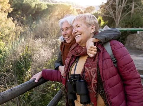 Los beneficios del Carnet Senior para mayores de 60 años van más allá de los descuentos Los beneficios del Carnet Senior para mayores de 60 años van más allá de los descuentos