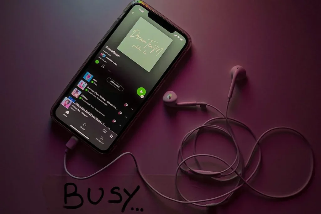 Spotify se inspira en Instagram y estrena una nueva función para enviar mensajes entre usuarios 3 Nueva herramienta social de Spotify permite comunicación directa entre oyentes