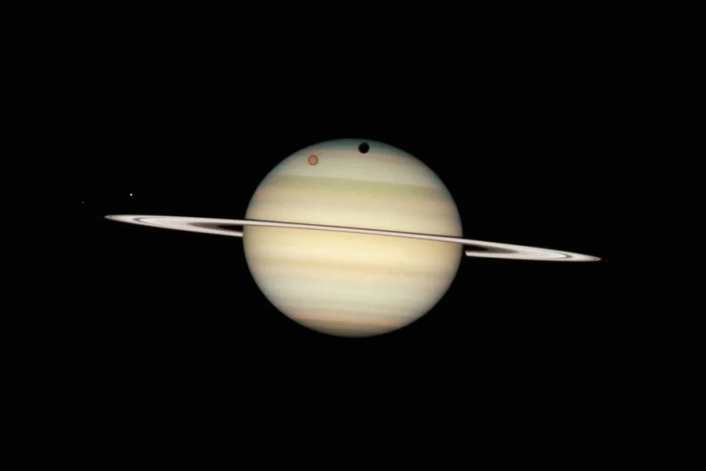Todo está listo para la vida en una luna de Saturno, según los últimos descubrimientos científicos 3 Nuevos avances revelan entornos propicios para vida en una luna de Saturno
