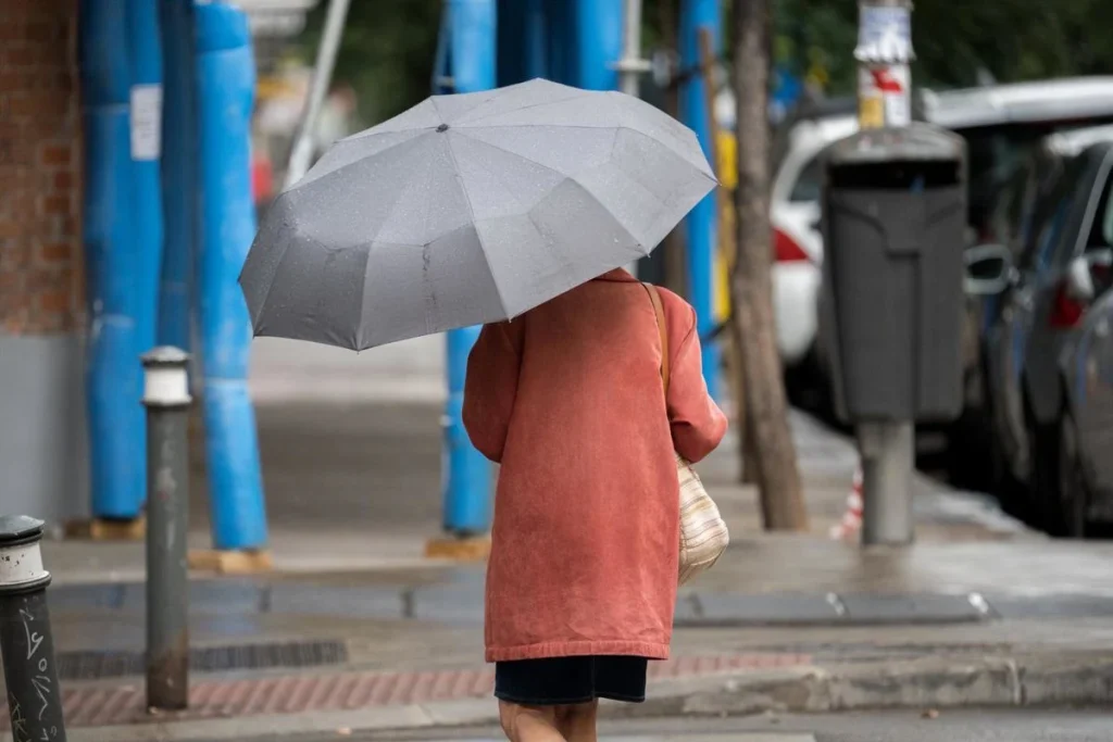Madrid pone a prueba la lluvia con un laboratorio que fabrica tormentas para prevenir inundaciones 3 Prevenir el caos antes de que caiga la próxima DANA