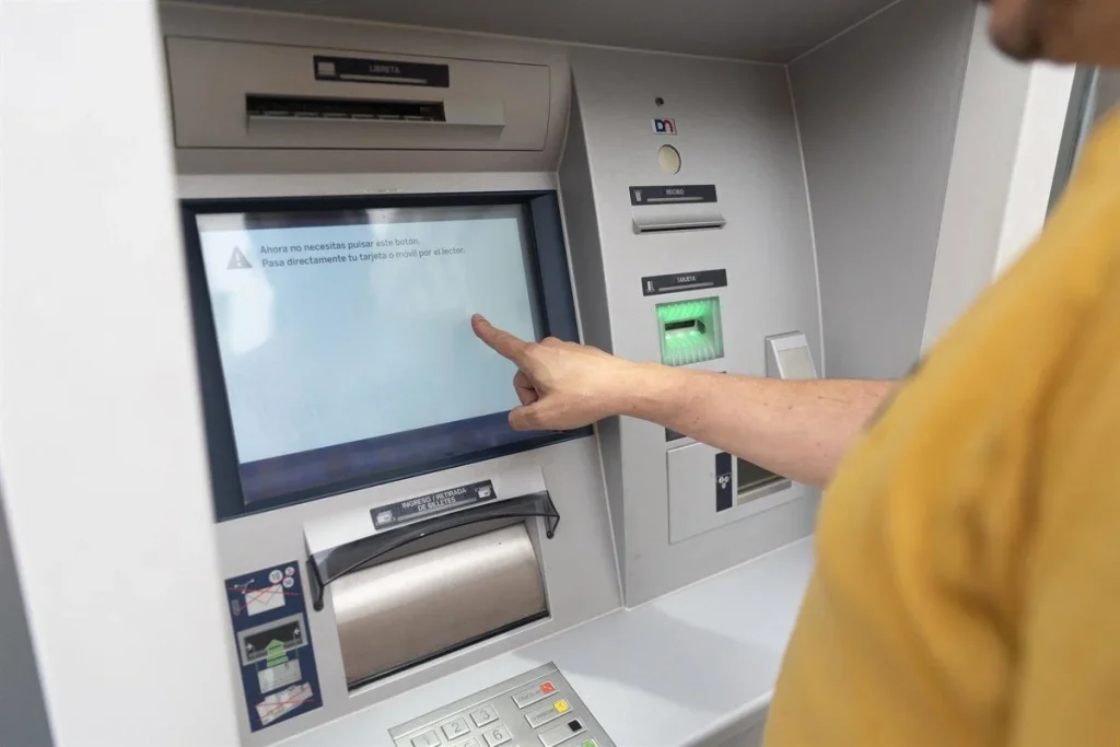 ¿Qué obligaciones tienen los bancos con esta nueva normativa?