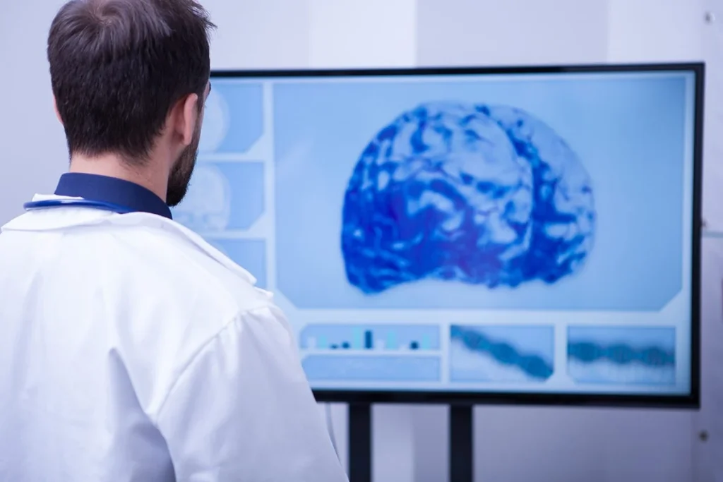 Un avance en neurocirugía: el implante que dosifica fármacos a diversas áreas cerebrales 2 Sistema de implante cerebral marca un hito en el tratamiento neuroquirúrgico
