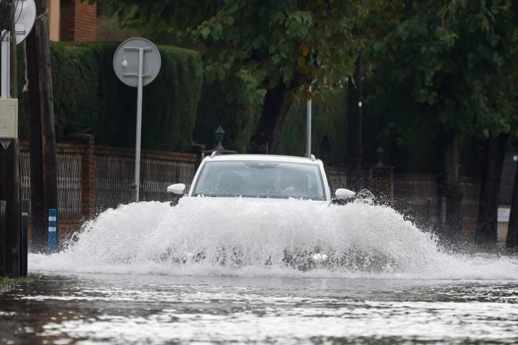 Madrid pone a prueba la lluvia con un laboratorio que fabrica tormentas para prevenir inundaciones 4 Un futuro donde la lluvia deja de ser un problema
