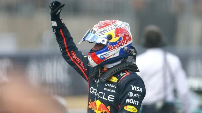 Verstappen incendia el Mundial de F1 y va a por su quinto título