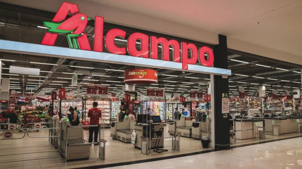 Los españoles castigan a los supermercados franceses y Carrefour y Alcampo ceden terreno a Lidl y Mercadona Fuente: Alcampo