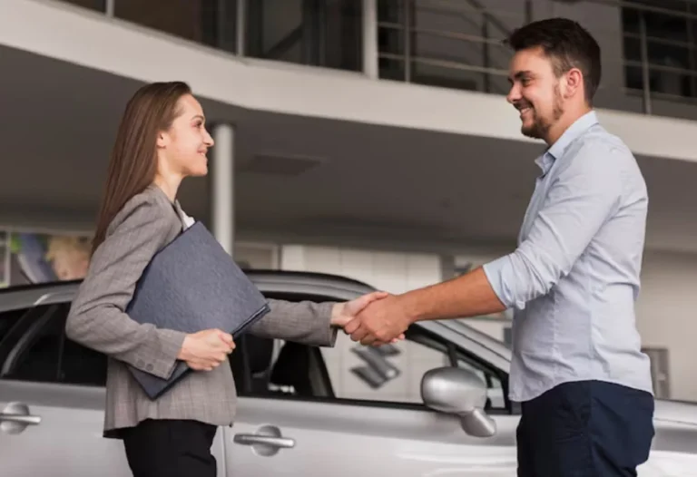 Coches con asistentes inteligentes la nueva era de la conducción adaptada