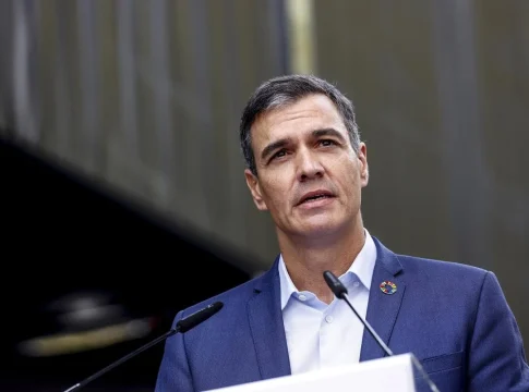 La única fórmula para derrotar a Sánchez según 'Polònia' | Fuente: Europa Press La única fórmula para derrotar a Sánchez según 'Polònia'