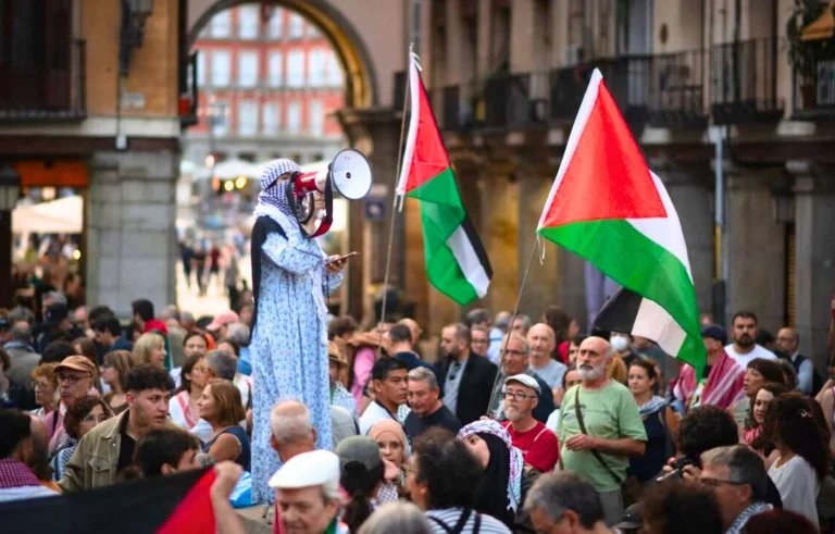 Juristas aclaran si es legal o no convocar una huelga general por Palestina