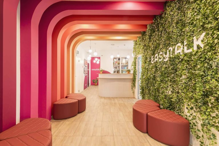 Idiomas para empresas y profesionales; Easy Talk ofrece formación con garantía oficial Cambridge