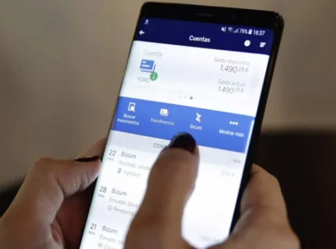 El lado oscuro de las transferencias bancarias inmediatas: mismo precio que las ordinarias, pero más riesgo Fuente: Agencias El lado oscuro de las transferencias bancarias inmediatas: mismo precio que las ordinarias, pero más riesgo Fuente: Agencias