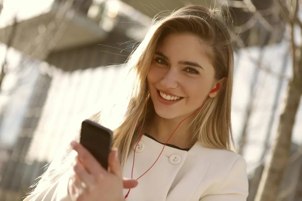 ¿Te sientes vigilado por apps y webs que usas en tu móvil? Las cookies te espían para llenarte de publicidad y esta es la forma de eliminarlas 3 ¿Por qué es importante borrar las cookies regularmente?