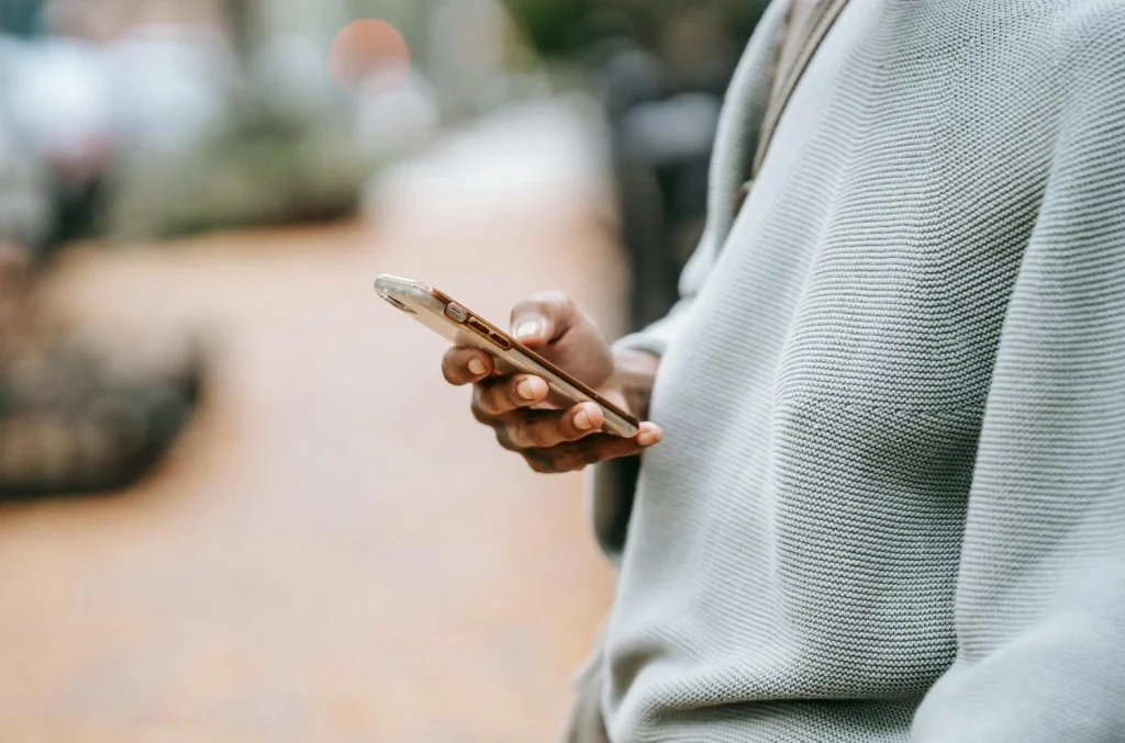 ¿Te sientes vigilado por apps y webs que usas en tu móvil? Las cookies te espían para llenarte de publicidad y esta es la forma de eliminarlas 2 Limpiar cookies en aplicaciones
