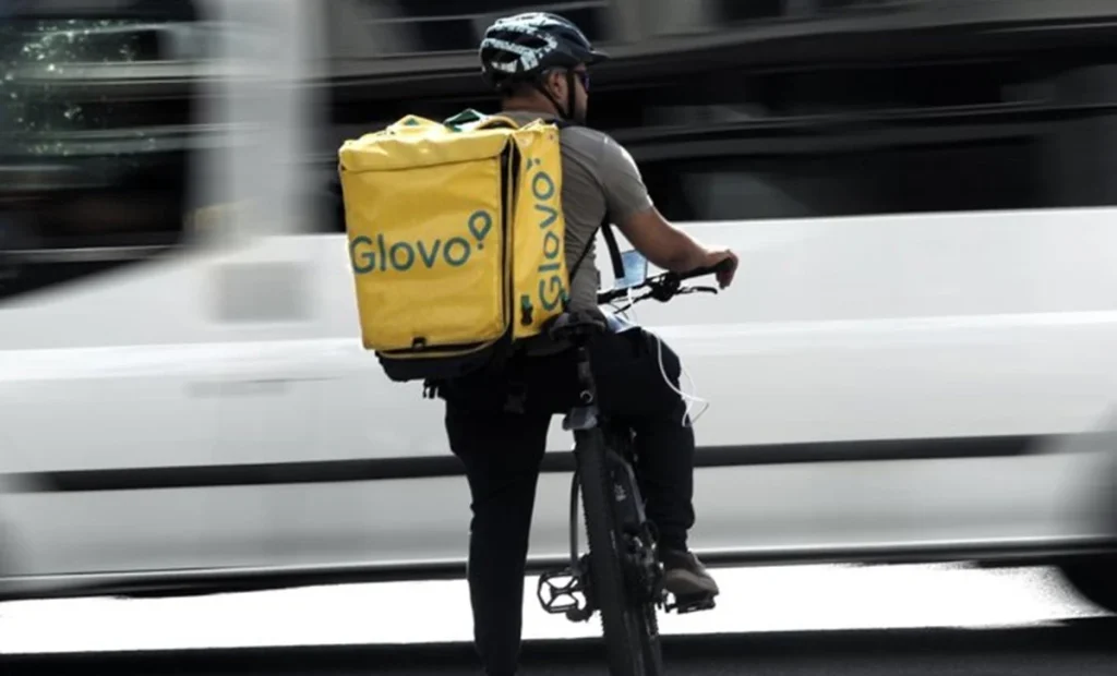 Cuando trabajar 12 horas parece una elección: el discurso de Glovo sobre los repartidores autónomos sigue levantando ampollas 1 Cuando trabajar 12 horas parece una elección: el discurso de Glovo sobre los repartidores autónomos sigue levantando ampollas Fuente: Europa Press