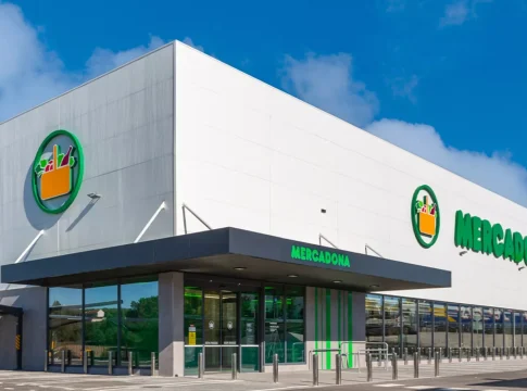 El snack sin gluten de 1 euro de Mercadona que ha desatado total locura en redes: crujiente, picante y completamente adictivo | Fuente: Mercadona El snack sin gluten de 1 euro de Mercadona que ha desatado total locura en redes: crujiente, picante y completamente adictivo