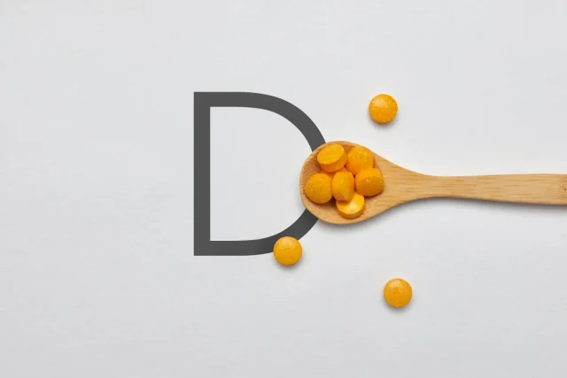 La mentira de la vitamina D: te la estás tomando mal y tu cuerpo no absorbe nada. Este es el único error que te impide mejorar