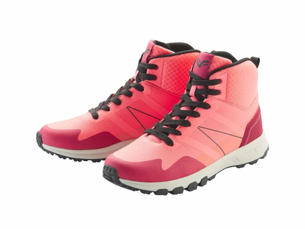 Lidl enloquece a las trekking con las botas más virales del mercado que ya están de regreso y con un precio que no llega a los 16 euros 1 Qué comodidad ofrecen las botas de trekking de Lidl