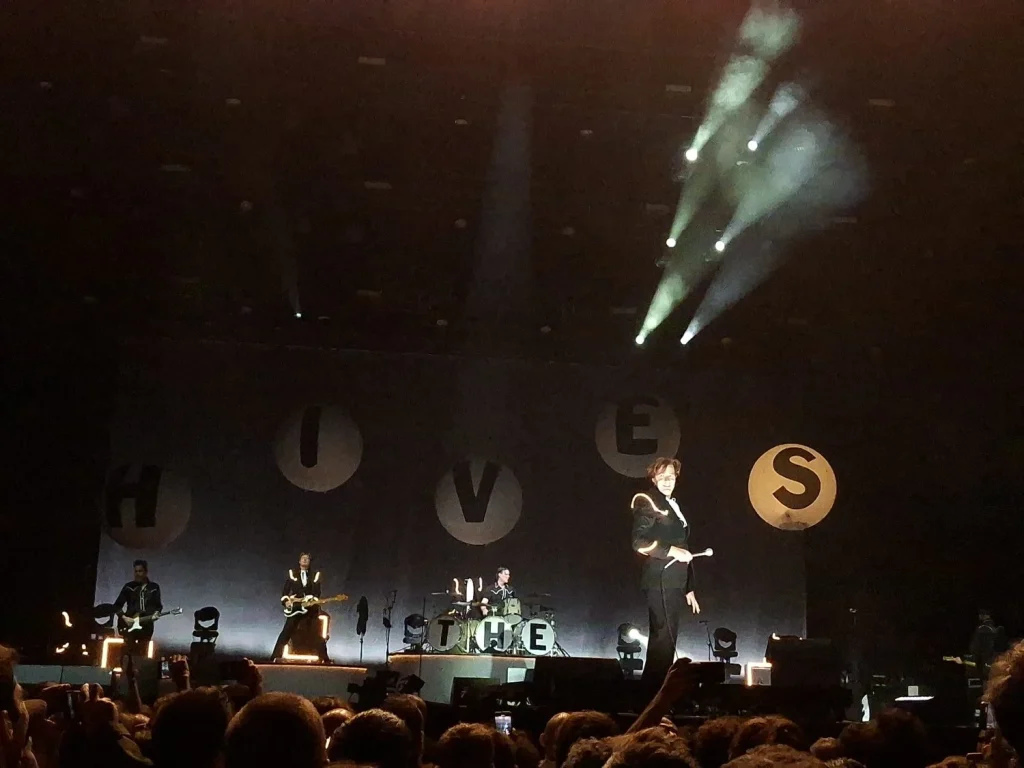 El Rock n' roll también se debe bailar: The Hives en Madrid 1 The Hives en el Movistar Arena de Madrid. Foto: Ernesto Rodríguez