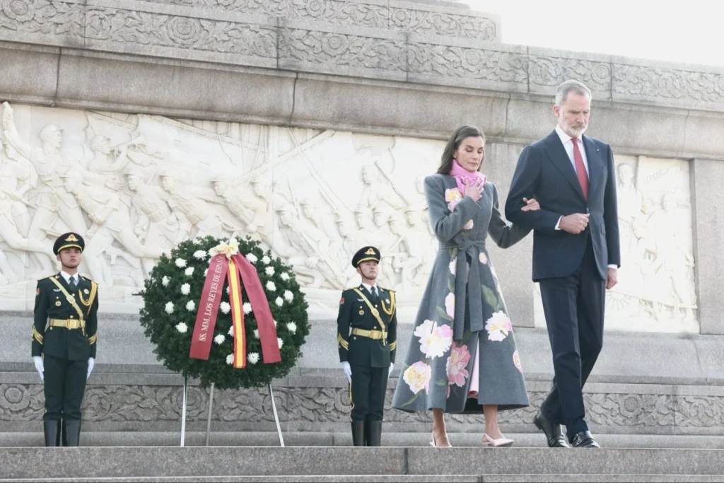 "Fuimos muy duros con la Reina Letizia": Un experto en Casa Real lanza un 'mea culpa' y presenta su vaticinio sobre la princesa Leonor 1 La confesión inesperada de Jaime Peñafiel sobre la reina Letizia