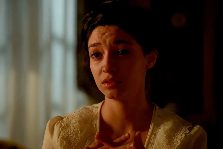 ‘La Promesa’: Una boda incierta, enemigos enfrentados y una nueva traición marcan el inicio de semana