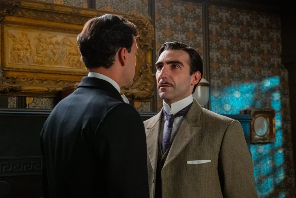 Un nuevo personaje anuncia su partida de 'La Promesa', mientras la tensión en el palacio se vuelve insostenible 1 ‘La Promesa’ y un enfrentamiento violento entre Curro y Lorenzo