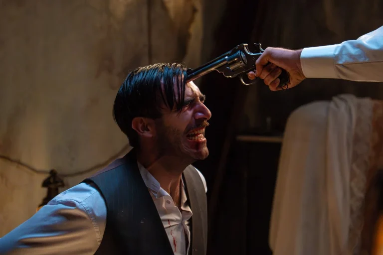 Tras un capítulo agridulce en ‘La Promesa’, la muerte de Lorenzo queda en el aire y dos nuevos personajes se incorporan al elenco