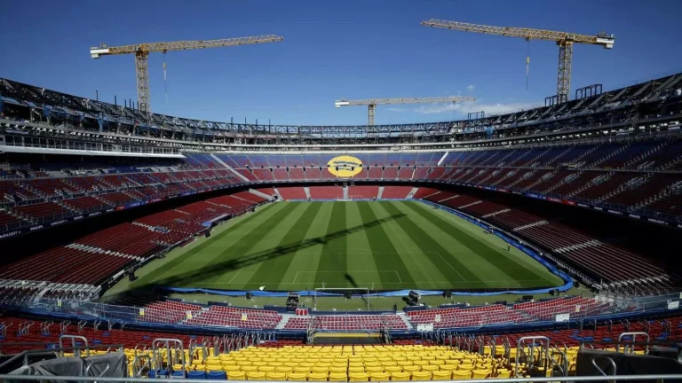 Seis claves que diferencian el nuevo Camp Nou del Santiago Bernabéu: el estadio del Barça marca el paso
