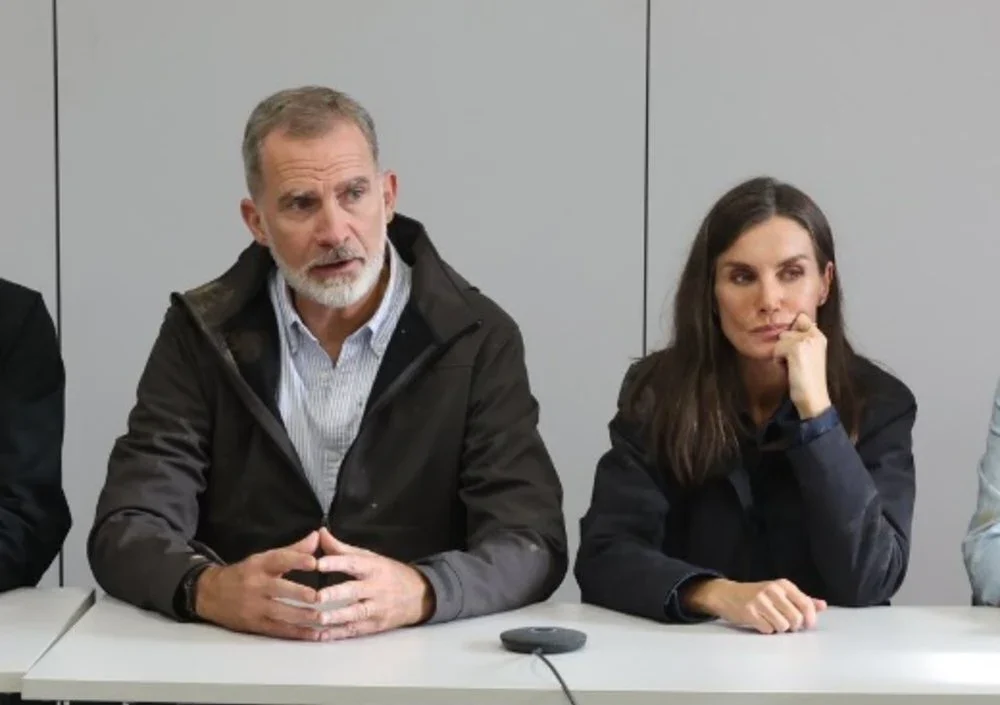 "Felipe es un pobre hombre (...) Su boda es lo peor que le ha pasado a España": un experto en Casa Real respalda a Juan Carlos I y dinamita el matrimonio real con un demoledor veredicto 2 La culpa de las discrepancias entre Felipe VI y Juan Carlos I es de Letizia, según Peñafiel