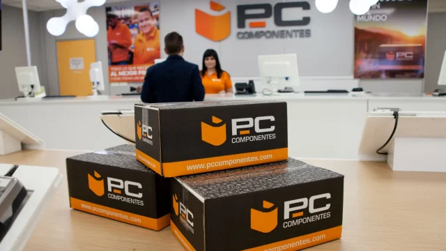 "Que no te pille el toro": El Galaxy A56 baja 150 euros en PcComponentes, que adelanta el Black Friday con ofertas también en portátiles y Smart TV