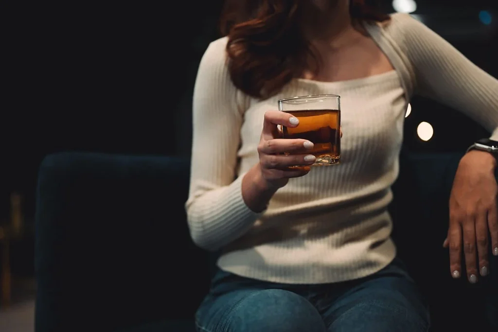 Científicos españoles desarrollan un fármaco que disminuye el deseo de beber alcohol 4 Científicos españoles desarrollan un fármaco eficaz para reducir el deseo de consumir alcohol