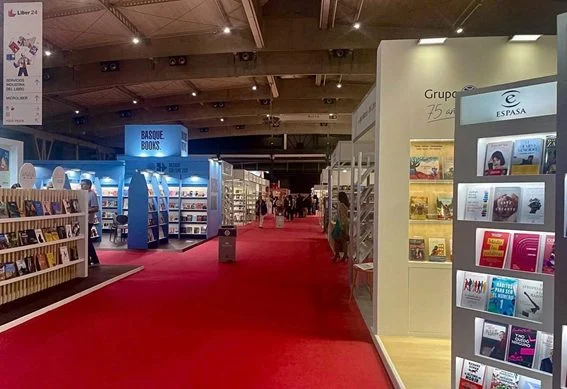 De Evelyn Hugo a Patroclo: las historias que nos rompen (y nos curan)