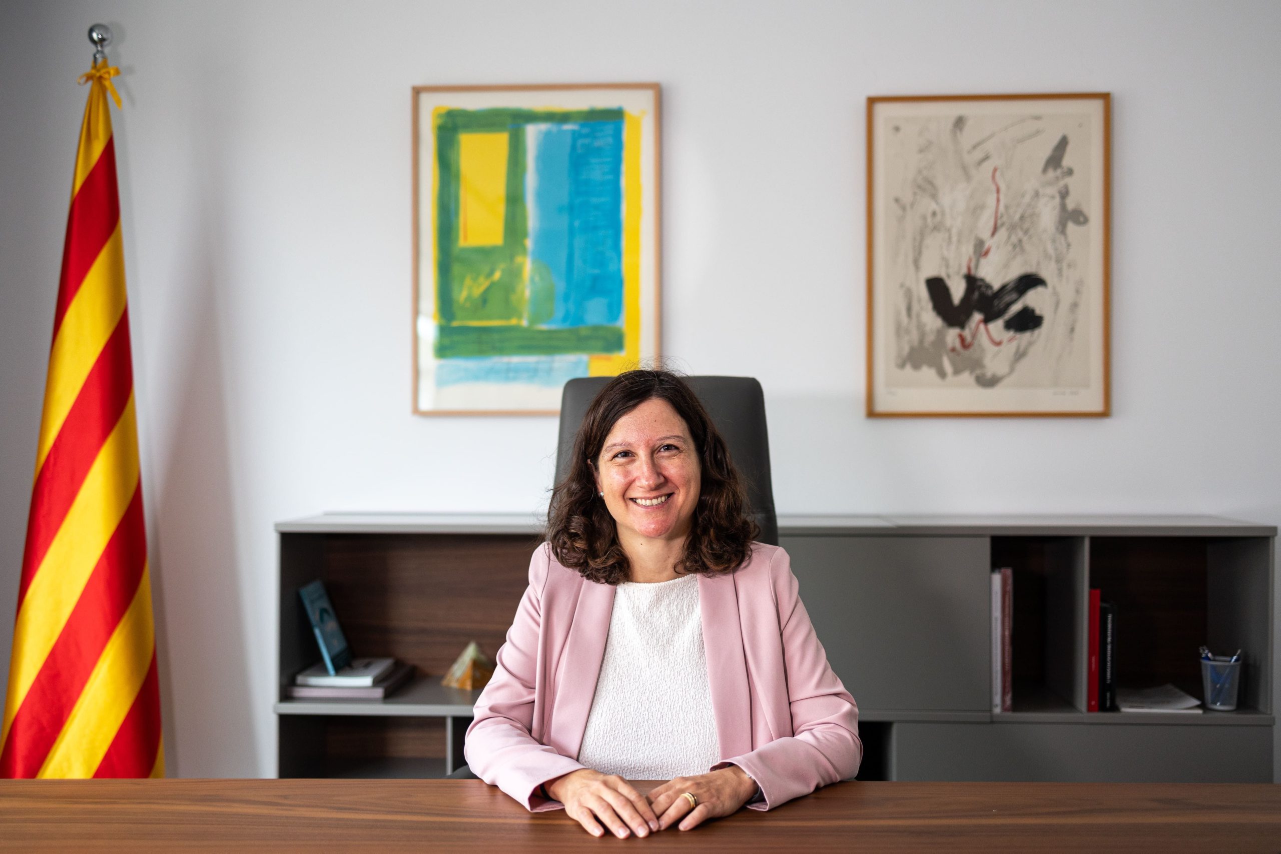 La Dra. María José Guerrero Torres, primera mujer presidenta del COEC 1 Dra Mara Jos Guerrero presidenta del COEC scaled