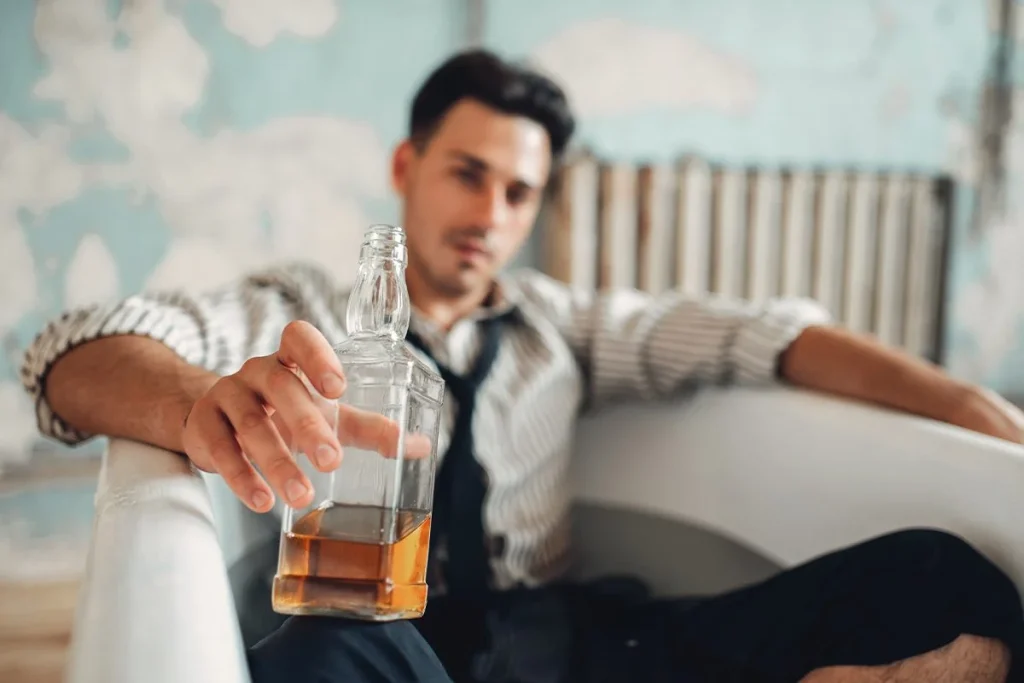 Científicos españoles desarrollan un fármaco que disminuye el deseo de beber alcohol 2 El avance de científicos en España logra una nueva fórmula para intervenir en el consumo de alcohol