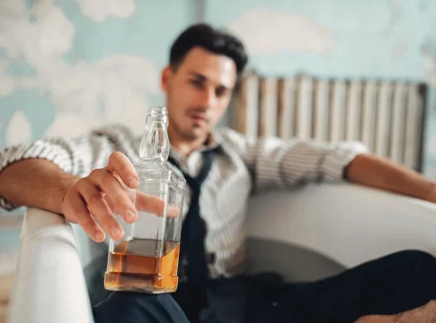 El avance de científicos en España logra una nueva fórmula para intervenir en el consumo de alcohol El avance de científicos en España logra una nueva fórmula para intervenir en el consumo de alcohol