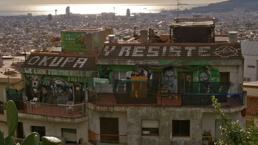 Comprar casas okupadas se convierte en uno de los mercados más rentables y peligrosos de España 2 El precio de la paciencia: burocracia, juicios y nervios