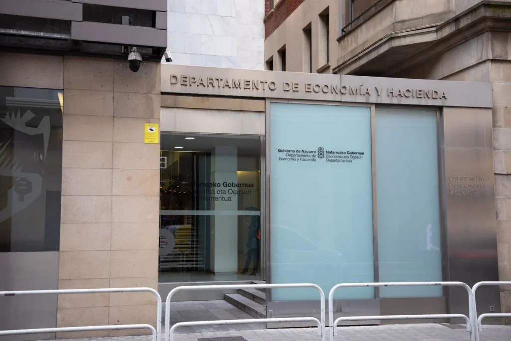 Cómo saber si Hacienda te va a enviar una de sus 'cartas del miedo' (y qué hacer si la recibes) 4 En resumen: no es miedo, es control (y puedes superarlo)