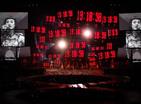La cantante Katy Perry durante su concierto en el Movistar Arena, a 11 de noviembre de 2025, en Madrid (España). Fuente: EP La cantante Katy Perry durante su concierto en el Movistar Arena, a 11 de noviembre de 2025, en Madrid (España). Fuente: EP