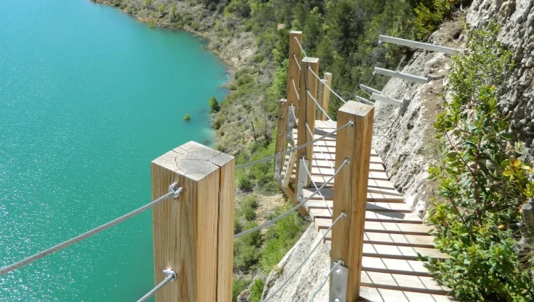 ¿Buscas escapar del bullicio? Este ‘Gran Cañón’ de Lleida en otoño te regala paz y vistas de ensueño