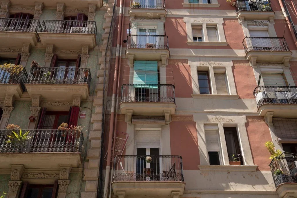 Cataluña abre la guerra contra la vivienda especulativa: el problema es que nadie sabe exactamente qué es 3 Inversores, propietarios y el estigma de la rentabilidad