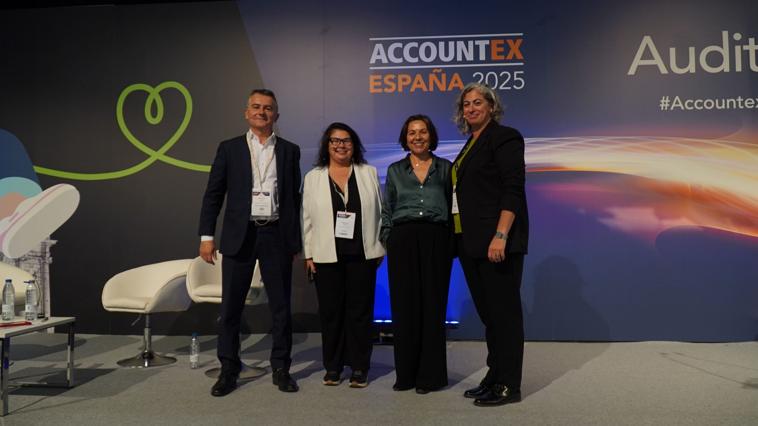 Lefebvre presenta en Accountex España la nueva versión de GenIA-L que potencia el conocimiento jurídico 61 Jos Mara Martn Cerrato Mara de la O Martnez Inmaculada Romero y Cristina Aranda scaled