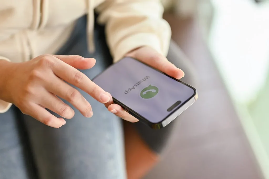 La nueva papelera de WhatsApp libera espacio en el móvil en segundos y mejora el rendimiento