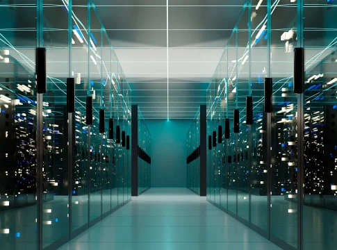 La proliferación de centros de datos exige inversiones en energía para reducir el riesgo de apagones en España La proliferación de centros de datos exige inversiones en energía para reducir el riesgo de apagones en España
