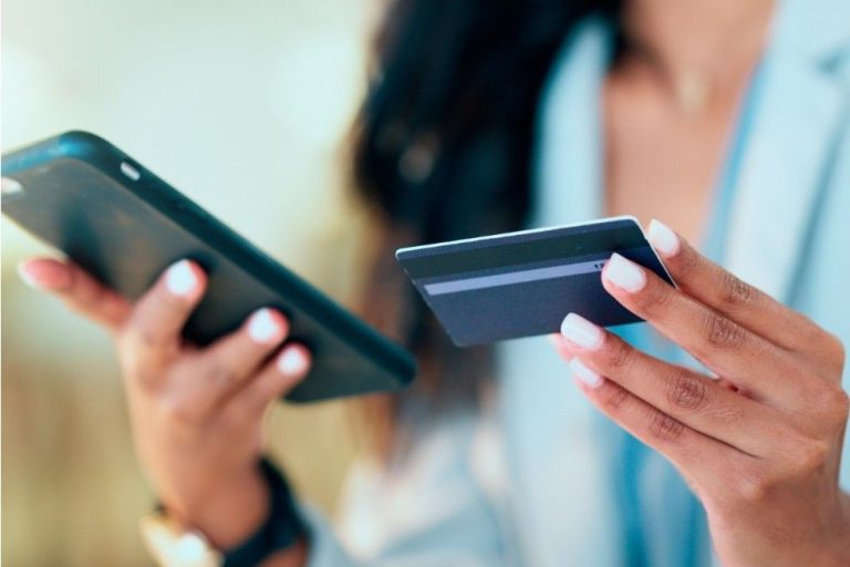 Los españoles priorizan la tecnología en Black Friday y Allianz Partners recomienda proteger estas compras