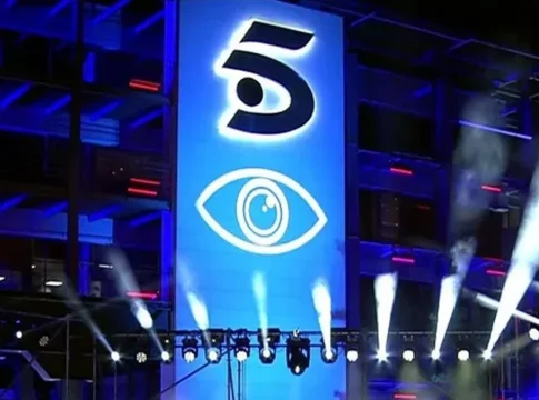 Mediaset se lanza a por un nuevo canal en abierto para plantar cara a RTVE y Antena 3 Mediaset se lanza a por un nuevo canal en abierto para plantar cara a RTVE y Antena 3 Fuente: Mdiaset España