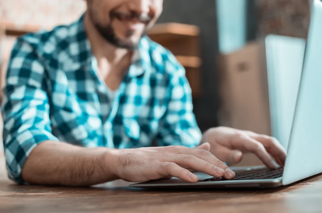 Montar tu propia IA local ofrece ventajas frente a depender exclusivamente de ChatGPT