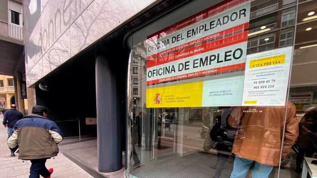 La paradoja del SEPE: menos paro, más ayudas... pero más precariedad 3 Precariedad estructural: el punto que explica toda la paradoja