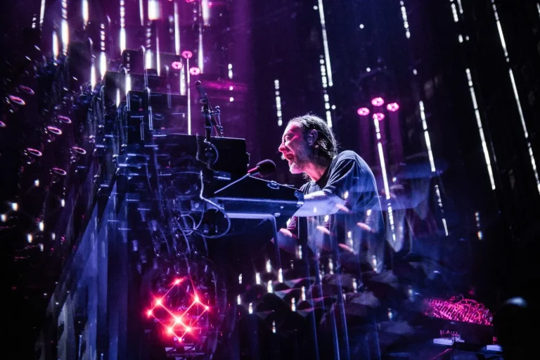 Radiohead vuelve a Madrid entre el rock triste y el rave