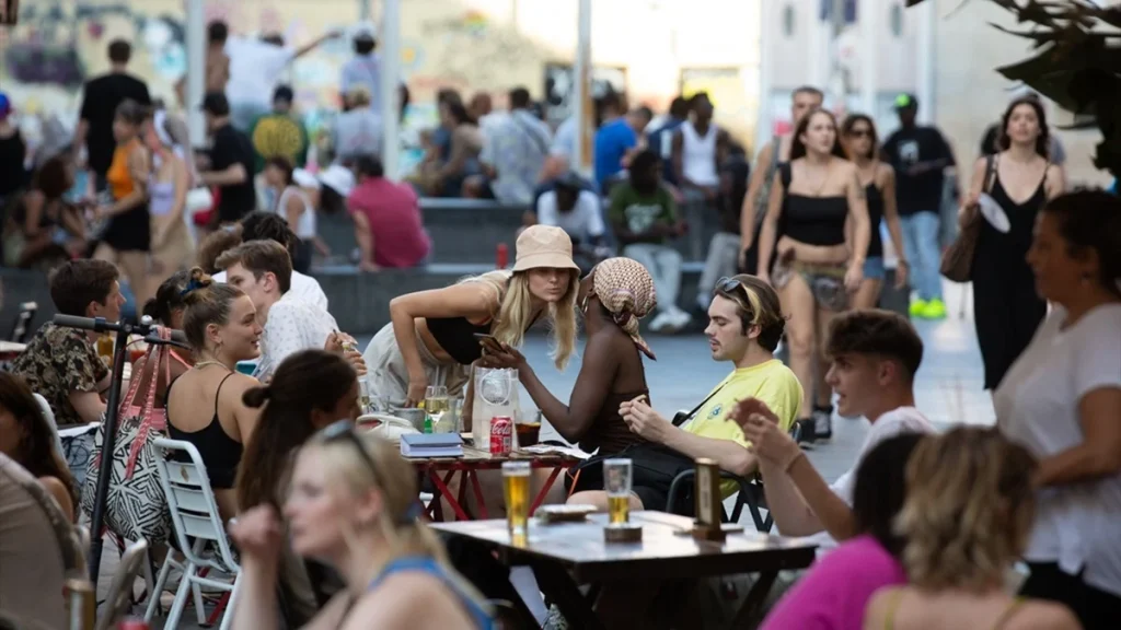 Ni la inflación puede con la fuerza de los bares: así resisten a las subidas de precios en España 1 Ni la inflación puede con la fuerza de los bares: así resisten a las subidas de precios en España Fuente: Europa Press