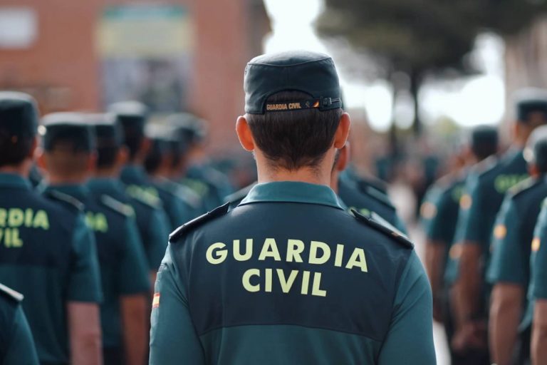 Una academia de oposiciones concentra el 50% de los aptos en la Guardia Civil